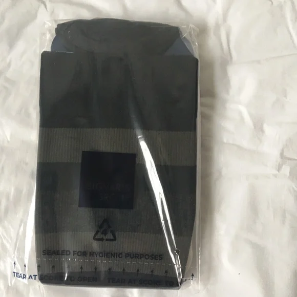 SIGVARIS Compression Socks Knee-High Color-Grey & Black Size 7 1/2- 9 1/2 NWT - Picture 5 of 6